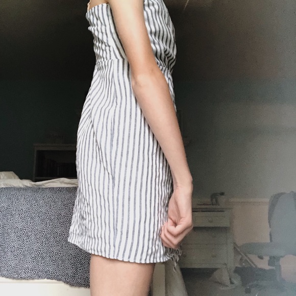 a gorgeous striped dress - Picture 3 of 4